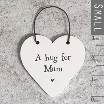 'A Hug For Mum' Wooden Tag