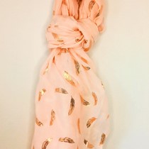 Falling Feathers Scarf