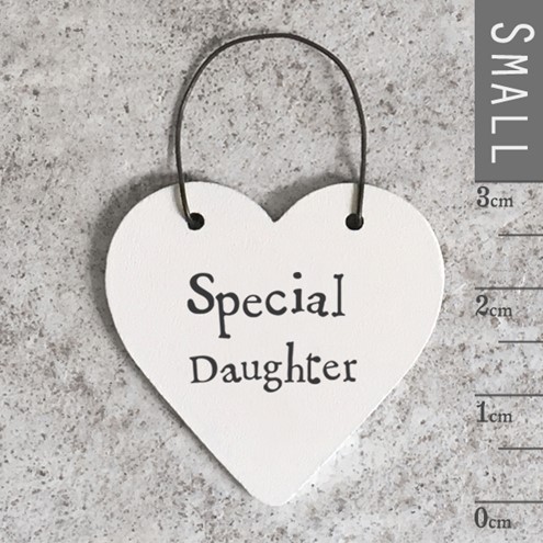 'Special Daughter' Wooden Tag Main Image