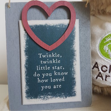 'Twinkle, twinkle' hanging plaque